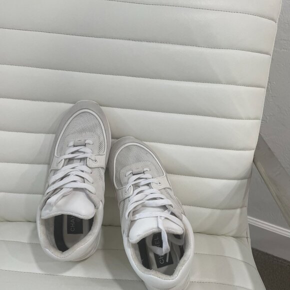 Chanel CC Logo Running Sneakers • White Suede Mesh Trainers EU 40 US 9.5 - Picture 9 of 16